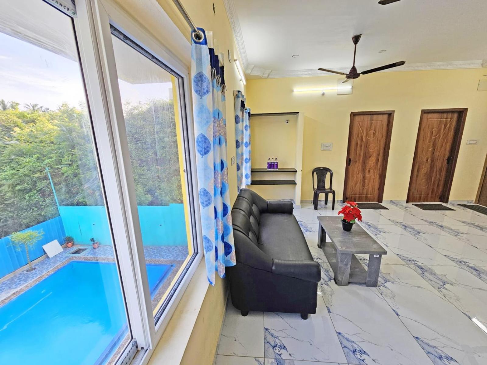 Auro Galaxy Pondicherry Exterior foto