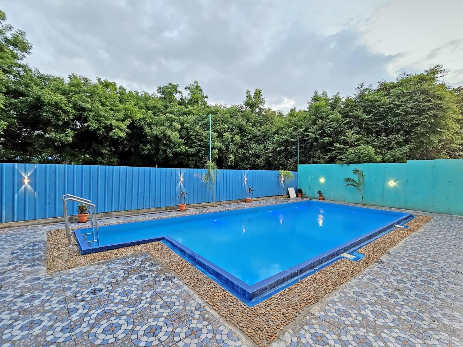Auro Galaxy Pondicherry Exterior foto